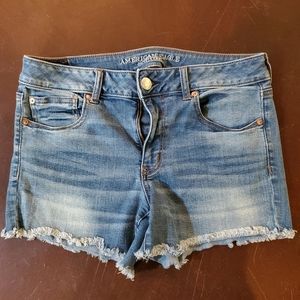 American Eagle Shorts size 12